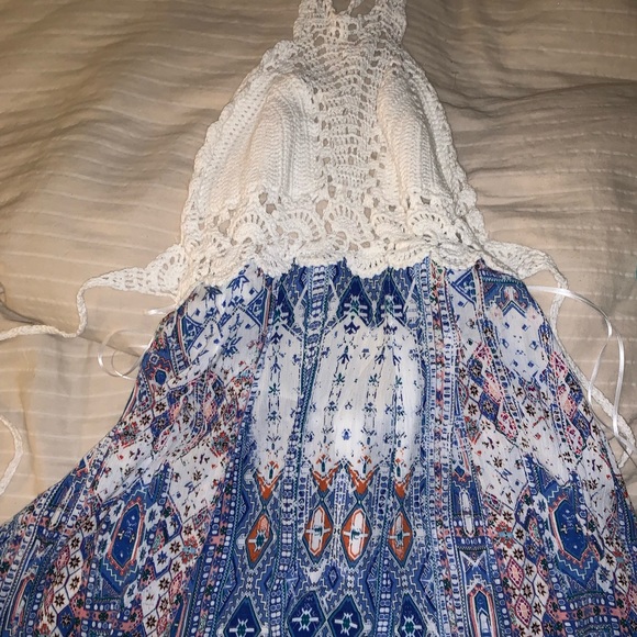 Festival dress - Picture 1 of 3